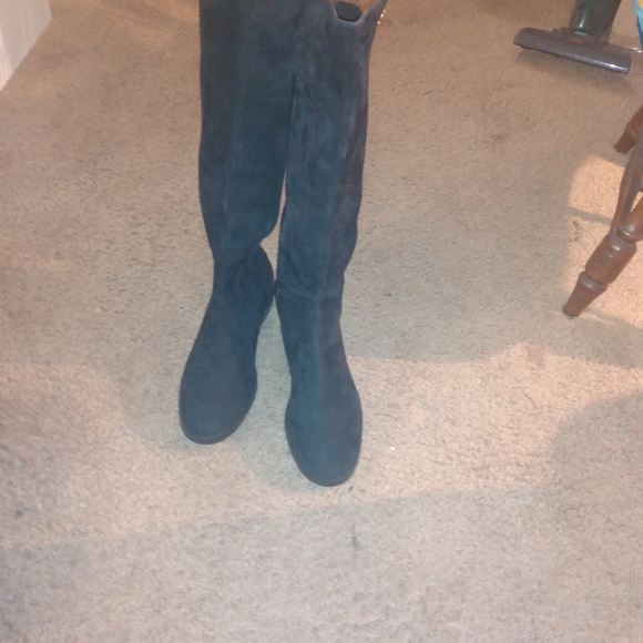 Knee high boots - Picture 5 of 5